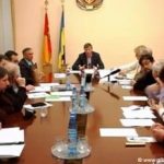 Кіровоград. Молодіжний журнал "Гречка" www.gre4ka.info Перший професійний театр перетворюється на ще одну «малину» донецьких хлопців в Кіровограді(ВІДЕО)