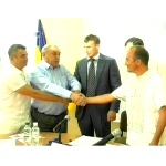 Кіровоград. Молодіжний журнал "Гречка" www.gre4ka.com.ua Кіровоградські опозиційні партії підписали спільну заяву