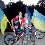 Кіровоград. Молодіжний журнал "Гречка" www.gre4ka.com.ua Кіровоградці під Українським домом!