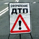 Кіровоград. Молодіжний журнал "Гречка" www.gre4ka.com.ua В Кіровограді автомобіль Toyota Camry збив звукорежисера обласного ТБ