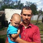 Голова сільради з Кіровоградщини стріляв у спину чоловіку з дитиною
