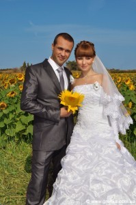 Кіровоград. Молодіжний журнал "Гречка" www.gre4ka.info Розписатись, довго жити і в копійку не влетіти