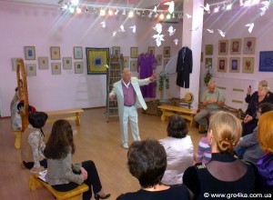 Кіровоград. Молодіжний журнал "Гречка" www.gre4ka.info  Художній музей святкує відкриття другого театрального сезону з Юрієм Жеребцовим(ФОТО)