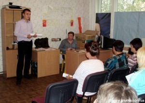 Кіровоград. Молодіжний журнал "Гречка" www.gre4ka.info   Вибори - це не лише заробіток: у Кіровограді стартував проект «Маєш право обирати!»(ФОТО)