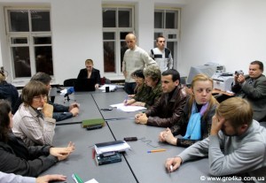   Кіровоград. Молодіжний журнал "Гречка" www.gre4ka.info   «Вересневі самоцвіти» пройшли непоміченими…(ФОТО)