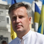 Кіровоград. Молодіжний журнал "Гречка" www.gre4ka.com.ua Валентин Наливайченко: «Ми йдемо до влади, щоб усунути Партію Регіонів»