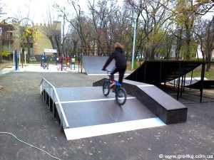 Кіровоград. Молодіжний журнал "Гречка" www.gre4ka.info Дощ – надзвичайна ситуація для Кіровограда (ФОТО)