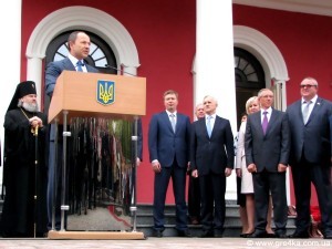 Кіровоград. Молодіжний журнал "Гречка" www.gre4ka.info Блєск і ніщєта кіровоградського театру(ФОТО)