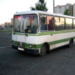 Кіровоград. Молодіжний журнал "Гречка" www.gre4ka.com.ua В Олександрії представники влади напали на інших спостерігачів