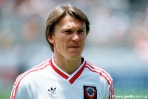 Кіровоград. Молодіжний журнал "Гречка" www.gre4ka.info Олег Блохін - геній з Чоколівки 