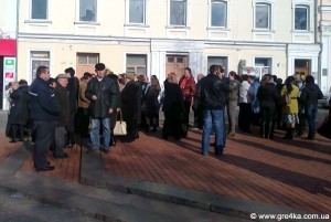   Кіровоград. Молодіжний журнал "Гречка" www.gre4ka.info У Кіровограді на провладному мітингу зібрали чиновників та акторів...(ФОТО,ВІДЕО) ДОПОВНЕНО