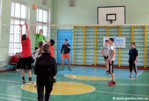 Кіровоград. Молодіжний журнал "Гречка" www.gre4ka.info У Кіровограді відбулись юнацькі спортивні змагання(ФОТО)