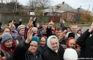 Кіровоград. Молодіжний журнал "Гречка" www.gre4ka.info У Кіровограді вежу мобільного зв’язку зводять у приміщенні магазину!(ФОТО)