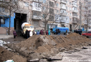  Кіровоград. Молодіжний журнал "Гречка" www.gre4ka.info У Кіровограді триває будівельний конфлікт(ФОТО)
