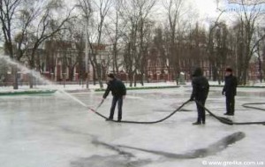 Кіровоград. Молодіжний журнал "Гречка" www.gre4ka.info У Кіровограді відкриють безкоштовну ковзанку(ФОТО)