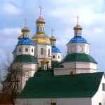 У Новоархангельську готові дати відсіч рейдерам у рясах