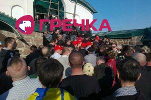 www.gre4ka.info - Інформаційний портал Гречка.Релігійна громада Новоархангельська святкуватиме Вербну неділю під… парканом?.