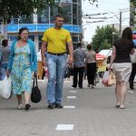 www.gre4ka.info - Інформаційний портал Гречка.У Кіровограді комунальники переплутали дорогу з тротуаром?(ФОТОФАКТ).