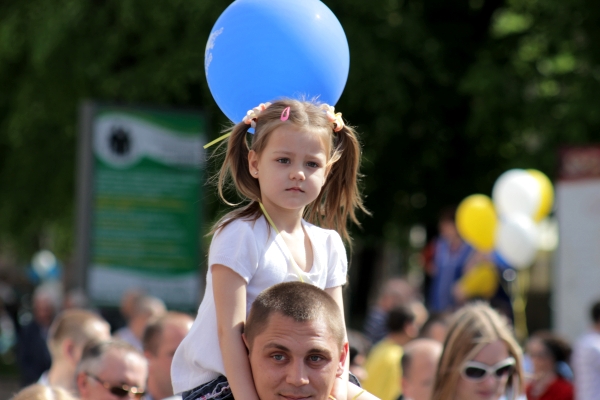 www.gre4ka.info - Інформаційний портал Гречка.Кіровоград: регіонали та комуністи «піарнулись» на першотравневій демонстрації(ФОТО).