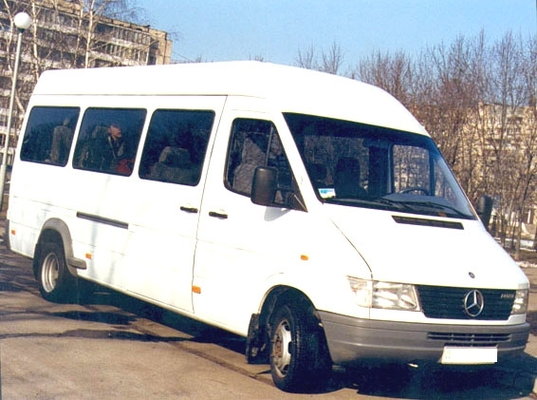 www.gre4ka.info - Інформаційний портал Гречка.З Олесандрії не випускають автобуси на акцію «Вставай, Україно!».