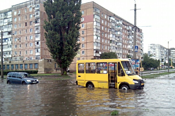 www.gre4ka.info - Інформаційний портал Гречка.Кіровоград знову затопило(ФОТО).