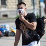 www.gre4ka.info - Інформаційний портал Гречка.У Кіровограді боролися з курцями за допомогою вогнегасника та медичних масок(ФОТО).