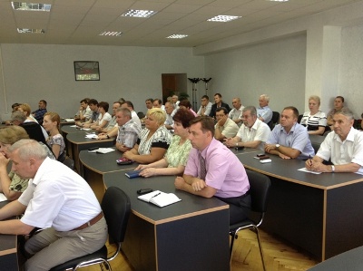 www.gre4ka.info - Інформаційний портал Гречка.Губернатор Кіровоградщини вперше відвідав КНТУ(ФОТО).