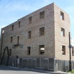 www.gre4ka.info - Інформаційний портал Гречка.Сусідські війни по-кіровоградськи: замість дружби, тріщини у стінах та закладені вікна.