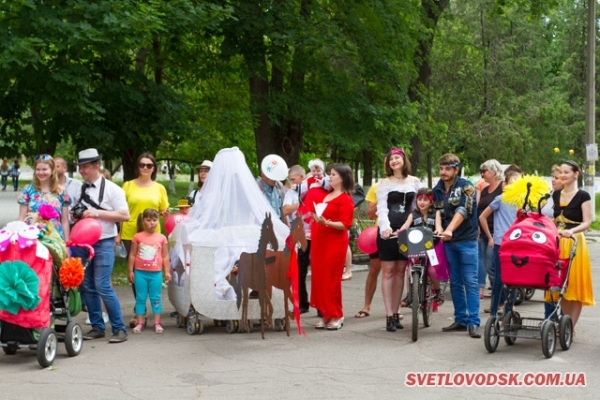 1497948603 parade of prams svitlovodsk 011