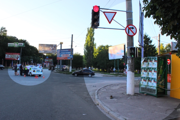 Кропивницький ДТП за участі поліцейського авто 1
