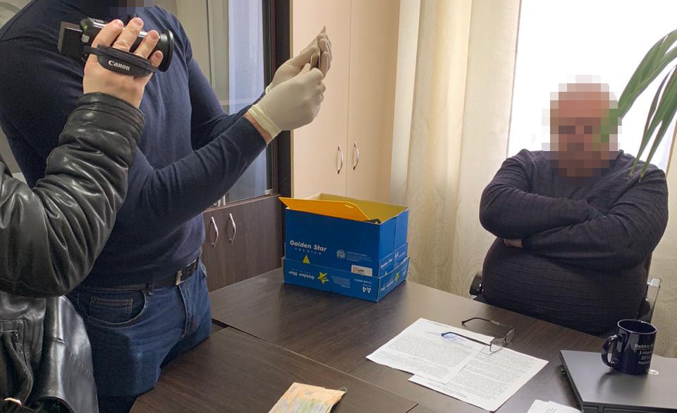 dbr zatrimalo kerivnika upravlinnya derzhavnogo agentstva ribnogo gospodarstva na kirovogradshhini 2
