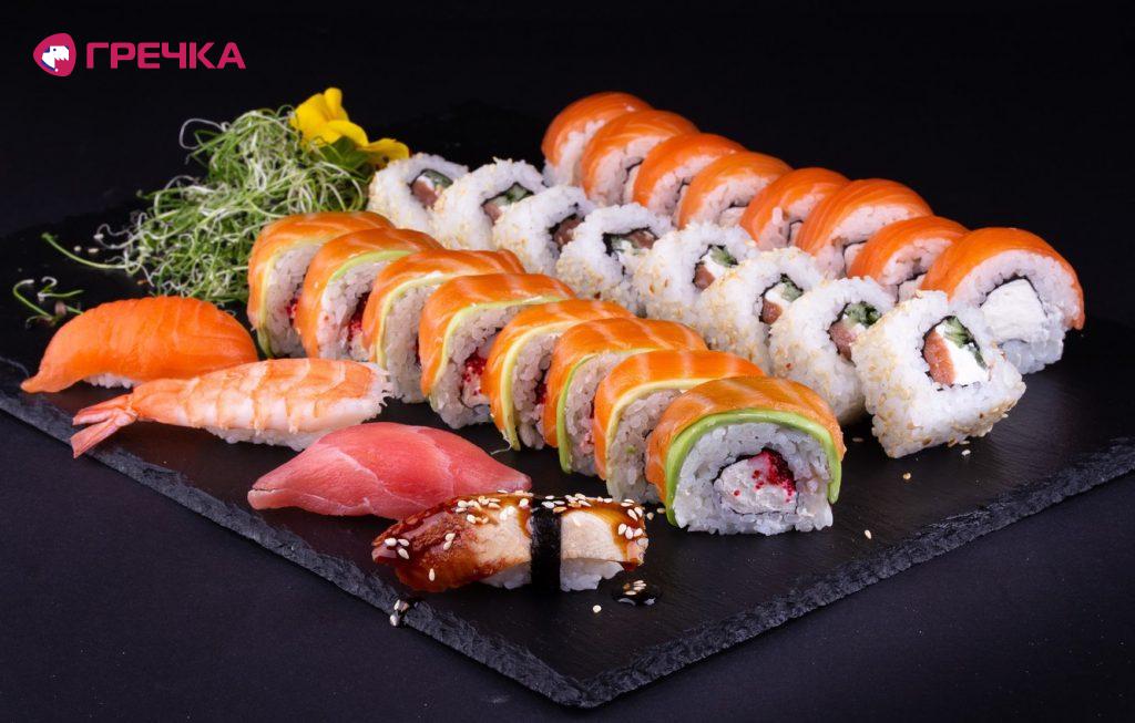 rolly sushi sashimi ryba ris set