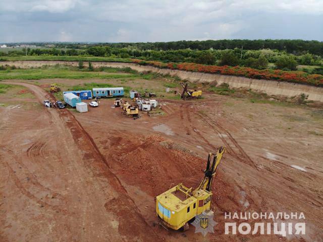 суглинок видобування