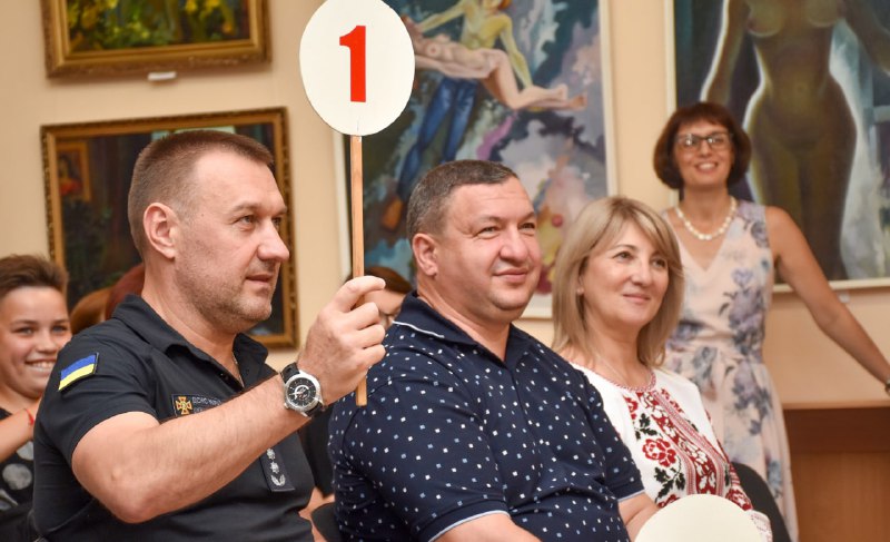 f2f28123 924b 40a3 a29b 1949b9e182cc
