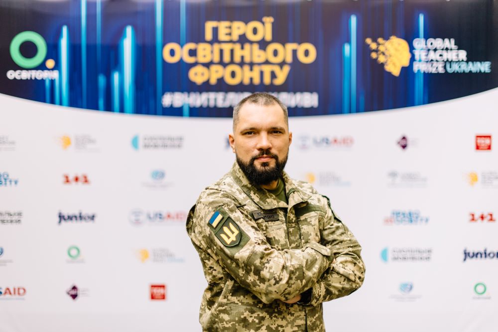 Oleksandr Sukhoruchko1