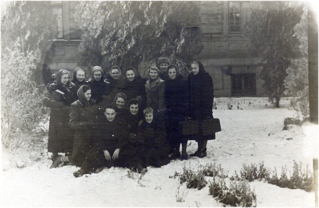 1957