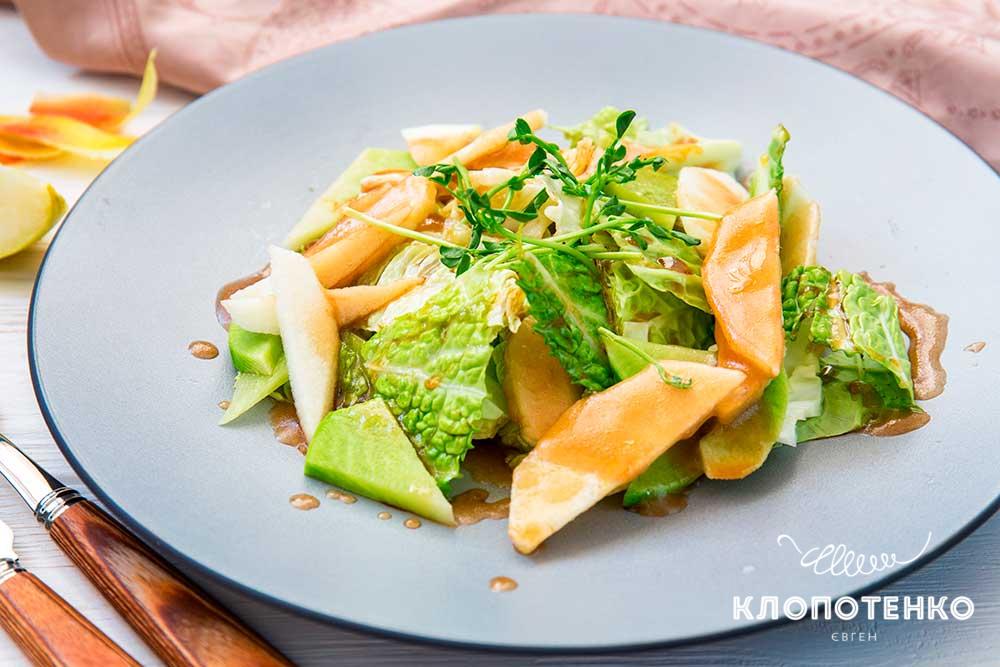 Salat iz savoiskoi kapusty z sousom vinegret siteWebUkr