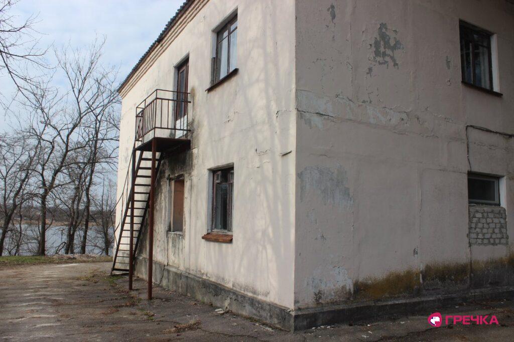 корпус дитбудинку у Войнівці