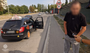 інспектор за кермом напідпитку