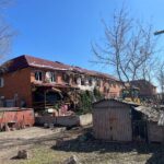 Будинок на Братиславській завали після атаки дронів