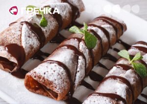 рецепт шоколадні млинці з вишнями і сиром начинкою