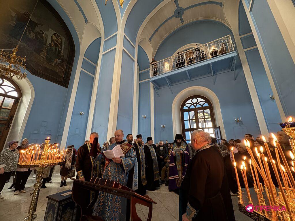 молебень