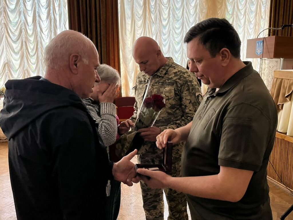 нагороди посмертно посмертні