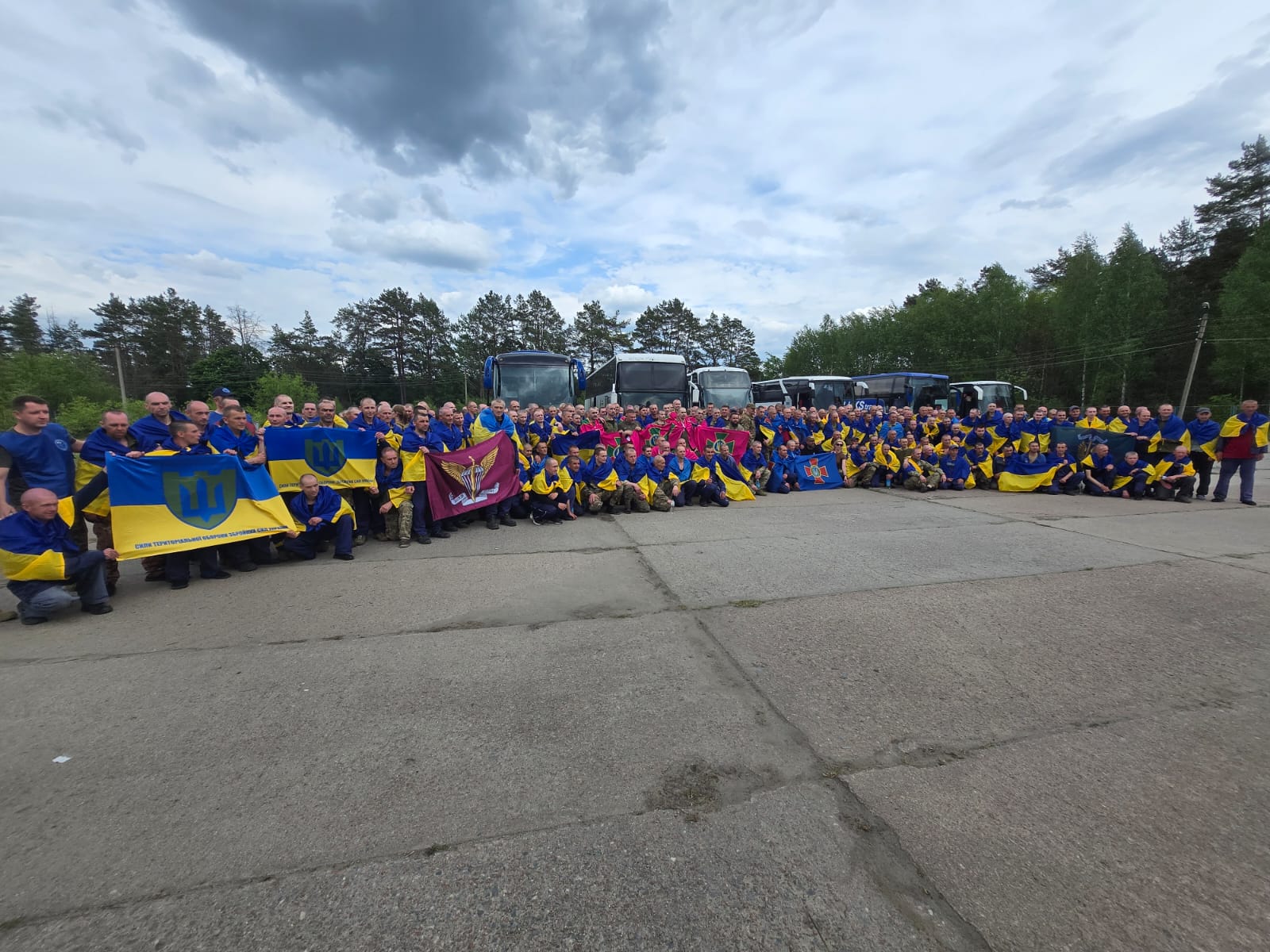 з полону 24 травня