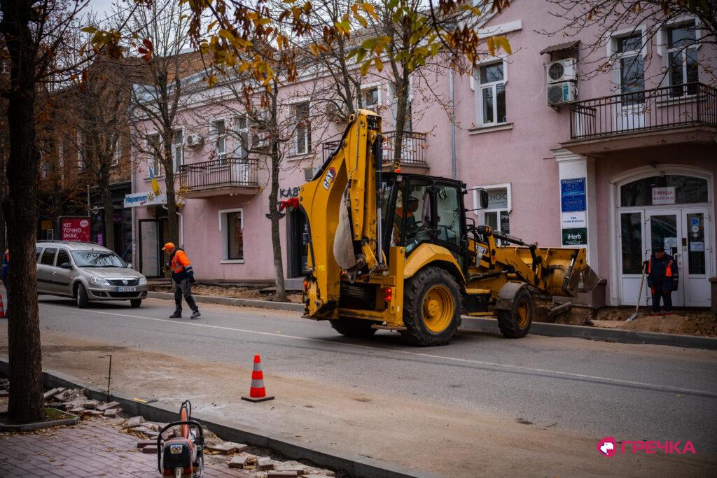 екскаватор на маршруті