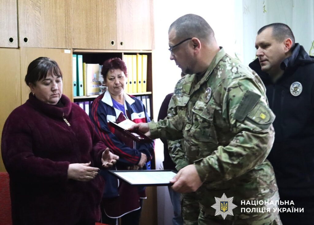 лють передали родинам ордени посмертно