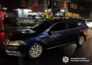 На Соборній легковик збив пішоходів