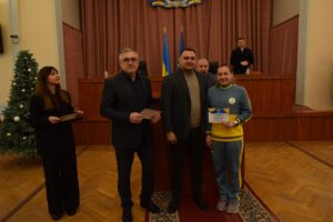 Кращі спортсмени Кропивницького отримали сертифікати міської стипендії