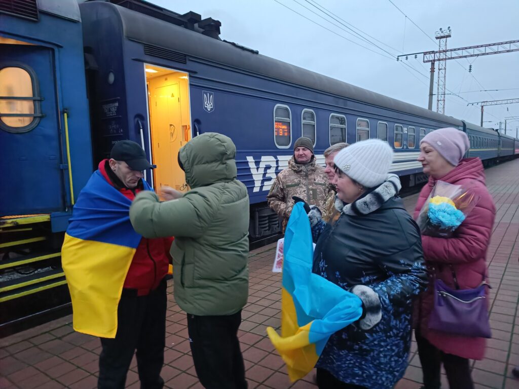 Звягінцев зустріли
