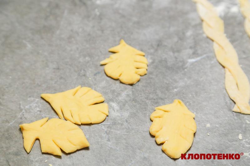 декор для медової паски листочки